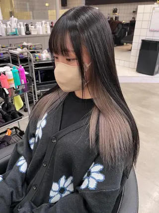 セミロング カラー ヘアアレンジ 🩵 JURI🩵のヘアスタイル