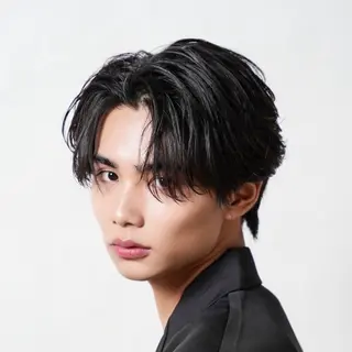 ミディアム メンズ 丸田 恭平のヘアスタイル