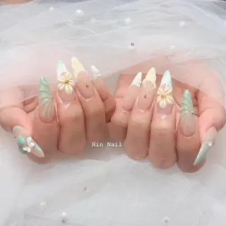 ネイル HIN NAILのネイルデザイン