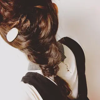 ヘアアレンジ くるくるパーマ aikoのヘアスタイル