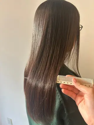 ロング HASIMOTO jijibyMOPSのヘアスタイル