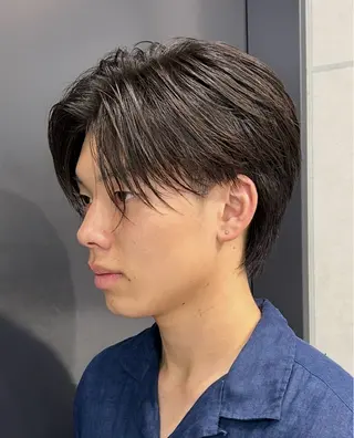 ショート パーマ メンズ 岩城 滉成のヘアスタイル