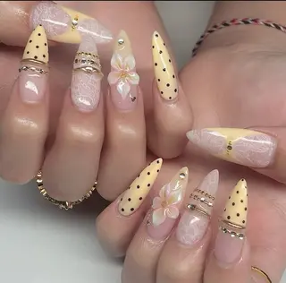 ネイル Julie Nail Rinのネイルデザイン
