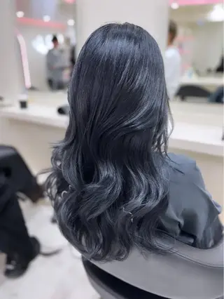 ロング カラー 縮毛矯正× ブルーブラック/池袋のヘアスタイル