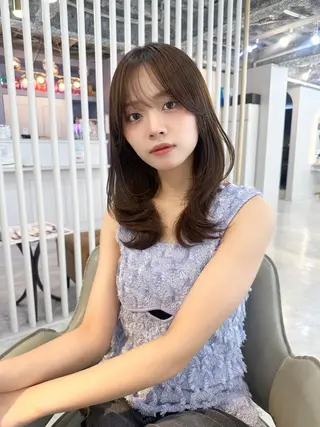 ミディアム 鎌倉 彩のヘアスタイル