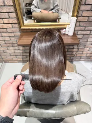 ミディアム 菊地 風海のヘアスタイル