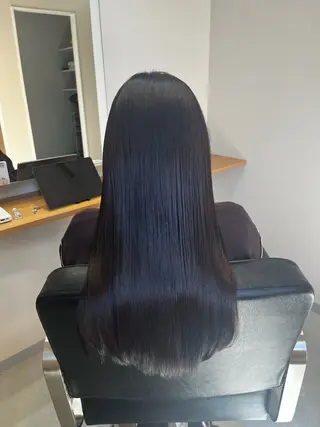 ロング omaフクダ 縮毛矯正/艶髪カラーのヘアスタイル