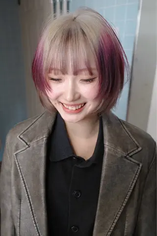 ショート カラー 原宿ハイトーン aimu🪅のヘアスタイル