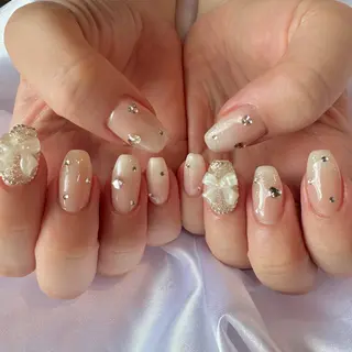 ネイル nail salon e'mu💐のネイルデザイン