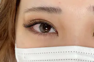 マツエク・マツパ wellbe 泉の眉毛・アイブロウイメージ