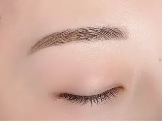 アイブロウ AKARI ZENの眉毛・アイブロウイメージ