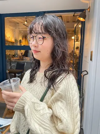 セミロング パーマ やまさきえりこ ニュアンスパーマのヘアスタイル