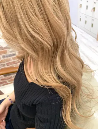 ロング カラー brace立花 ✂︎ 吉田 茉由のヘアスタイル