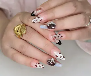 ネイル エリ🫧 nail池袋東口のネイルデザイン