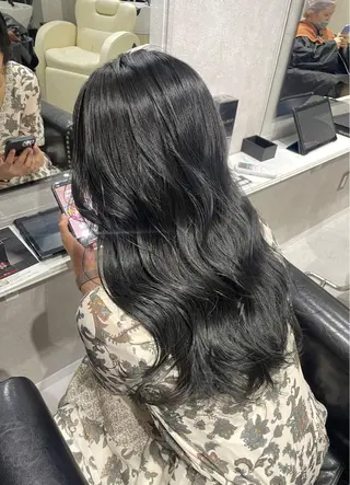 ロング 透明感カラー🇰🇷 レイヤー✨桑原　研太のヘアスタイル