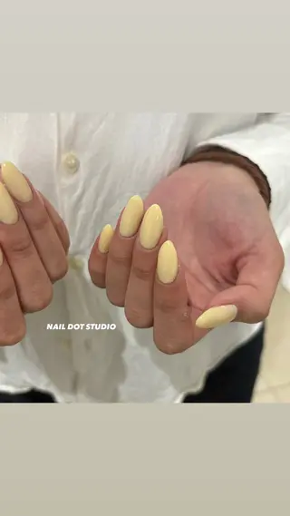 ミディアム NAIL DOT STUDIOsaraのネイルデザイン
