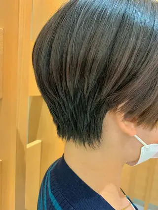 ショート ARMONY秋山輝也 コテ巻き風パーマ特化のヘアスタイル