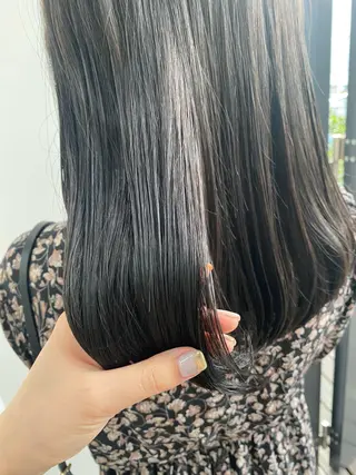 ミディアム カラー ヒラノホナミ 🫧艶髪🫧髪質改善のヘアスタイル