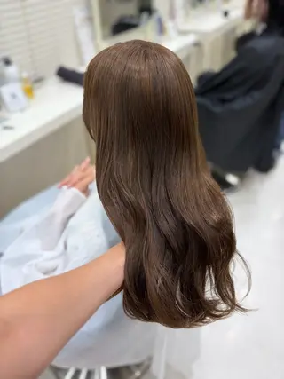 ロング カラー レイヤー×大人可愛い ベージュHARUNAのヘアスタイル