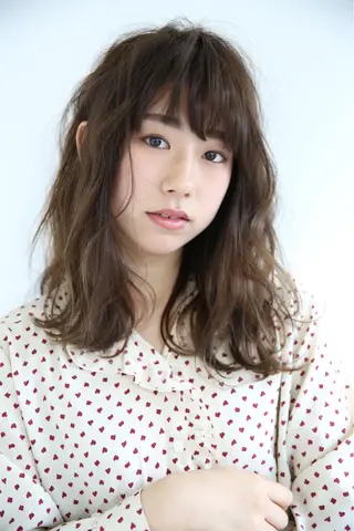 ミディアム 似合わせカット 迫留由弥のヘアスタイル