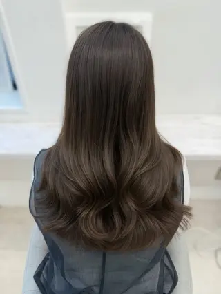 ロング なつき🎀韓国ヘア /透明感カラーのヘアスタイル
