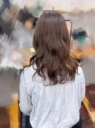 セミロング カラー パーマ ルプラボウ/ 聖花/透明感カラーのヘアスタイル