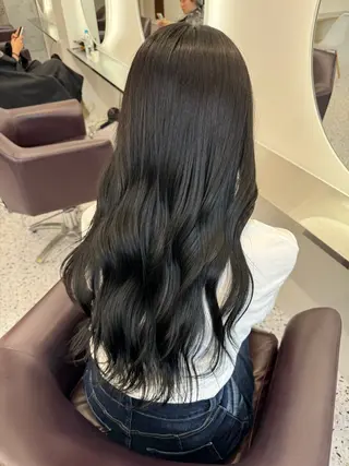 ロング カラー ベージュ透明感カラー 💟AYUMI💟のヘアスタイル