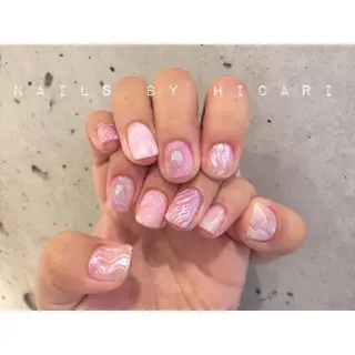 ショート カラー ネイル マツエク・マツパ illum hicariのネイルデザイン