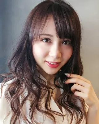 ロング カラー 傷ませないブリーチ 美容師🎉内山のヘアスタイル