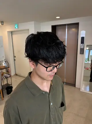パーマ メンズ オクギシ チヒロのヘアスタイル