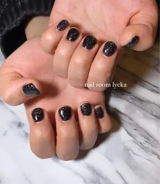 ネイル ネイルルームリッカ 𝐦𝐚𝐲𝐮のネイルデザイン