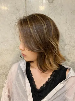 ミディアム 藤原 ちひろのヘアスタイル