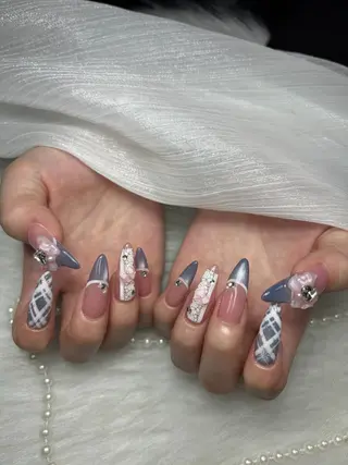 ネイル MoonHi Nail 朝霞台のネイルデザイン