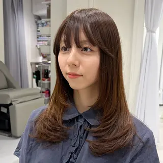 セミロング レイヤー♡ショート 石川優奈のヘアスタイル