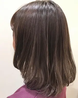 ミディアム カラー 🍋透け感カラー🍃 オリーブ🍐Kahoのヘアスタイル
