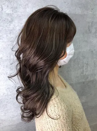 ロング カラー 内藤 繁のヘアスタイル