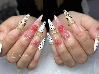 ネイル 👛Lien nails🎀のネイルデザイン