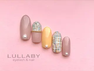 ネイル LULLABY 銀座並木通り店のネイルデザイン