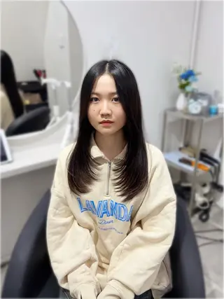 セミロング 髪質改善/顔まわり/ レイヤー🎀YUZUのヘアスタイル