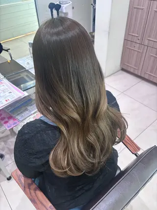 ロング カラー 艶カラー🌟髪質改善 髙畑爽のヘアスタイル