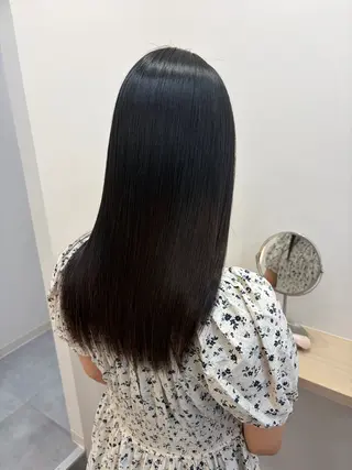 セミロング とき/髪質改善/透明 感カラー☘️のヘアスタイル