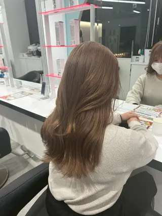 カラー 夏の透明感🤍トレ ンドレイヤー🤍銀座のヘアスタイル