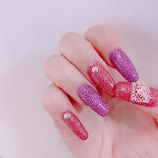 ネイル shizucream 痛デコネイル専門のネイルデザイン