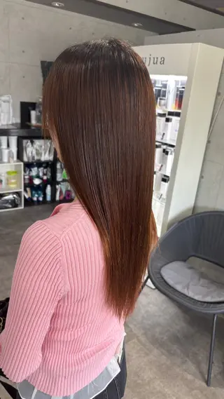 ロング REVE 美容室のヘアスタイル
