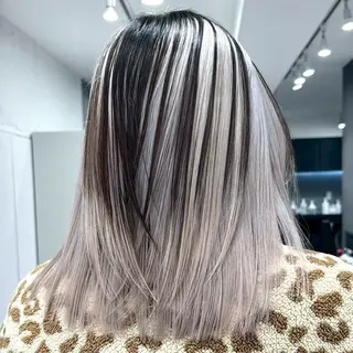 カラー Yoshiいろあそび 八王子/ハイトーンのヘアスタイル