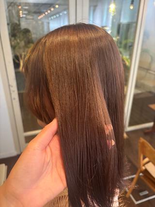 セミロング カラー くいた あやなのヘアスタイル