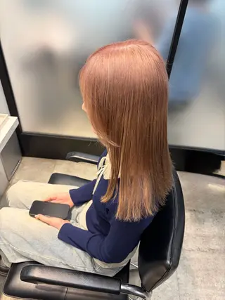 セミロング カラー FUJII MARINのヘアスタイル