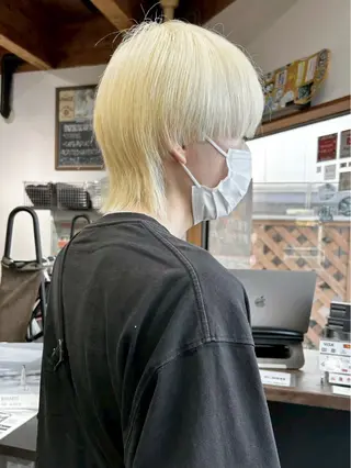 カラー メンズ LUCK ユナのヘアスタイル