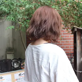 カラー クニモトハルナ ボブ/柔らかカラーのヘアスタイル
