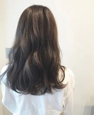 セミロング カラー mayo 🐄🌈のヘアスタイル
